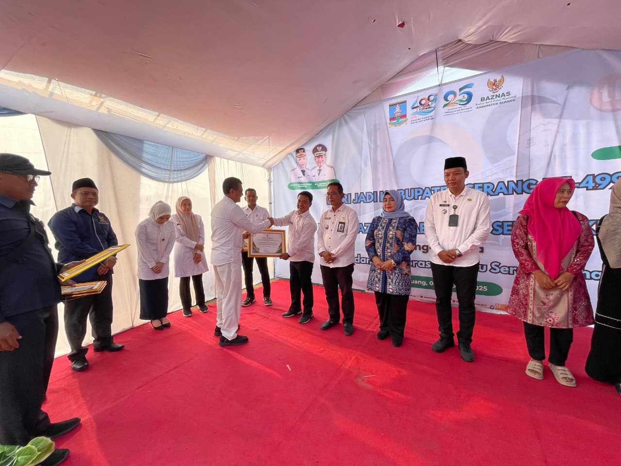 upz-kantor-kecamatan-ciruas-meraih-penghargaan-sebagai-pengumpul-infak-rutilahu-terbaik-sekabupaten-serang-tahun-2025